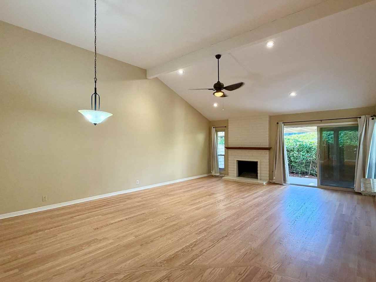 1228 Via Viento Suave - Photo 6 of 39