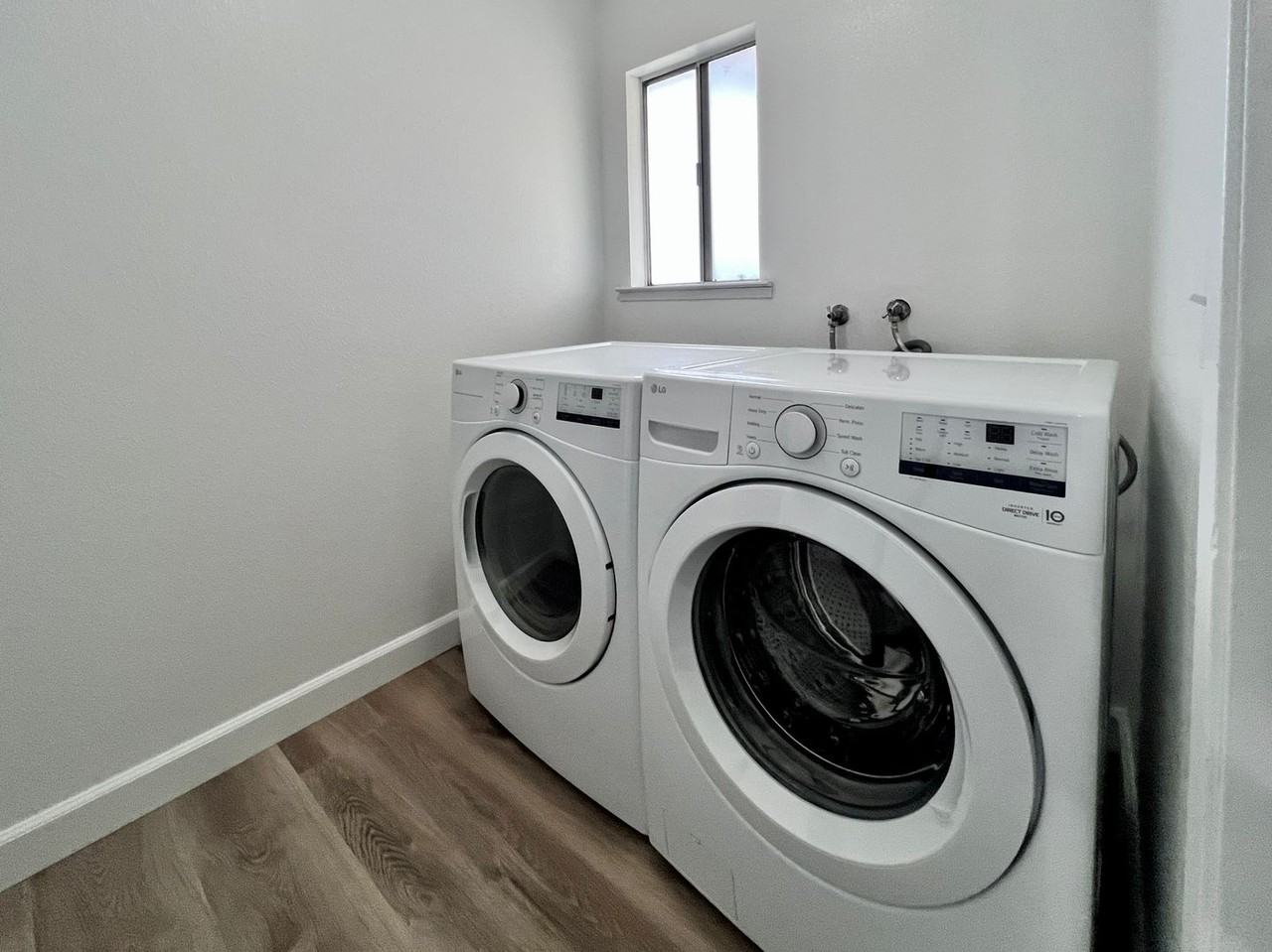 529 E Escalon Ave - Photo 6 of 24