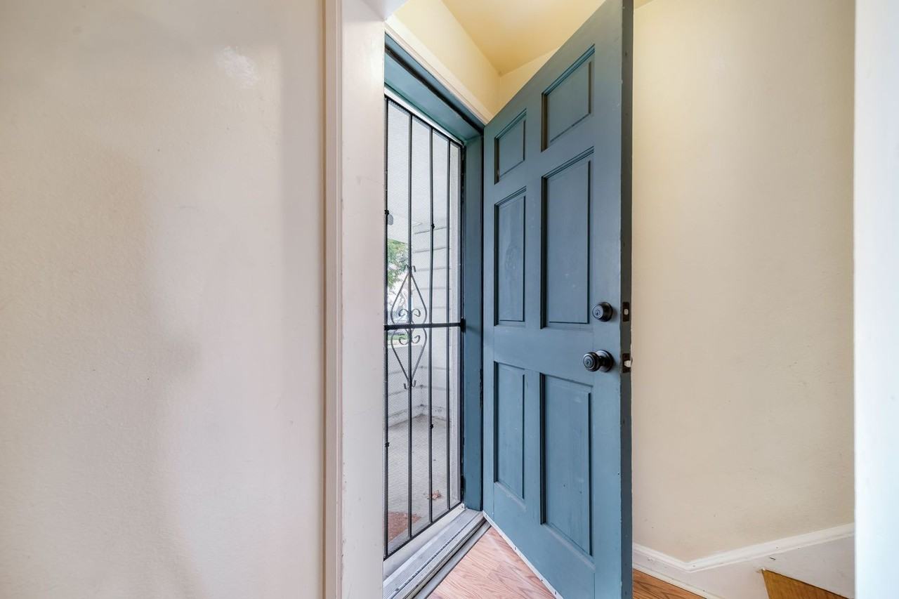 1456 Galena St - Photo 6 of 34