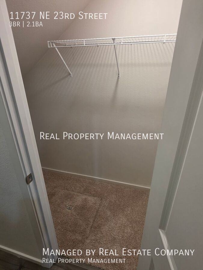 11737 Ne 23rd St - Photo 7 of 26