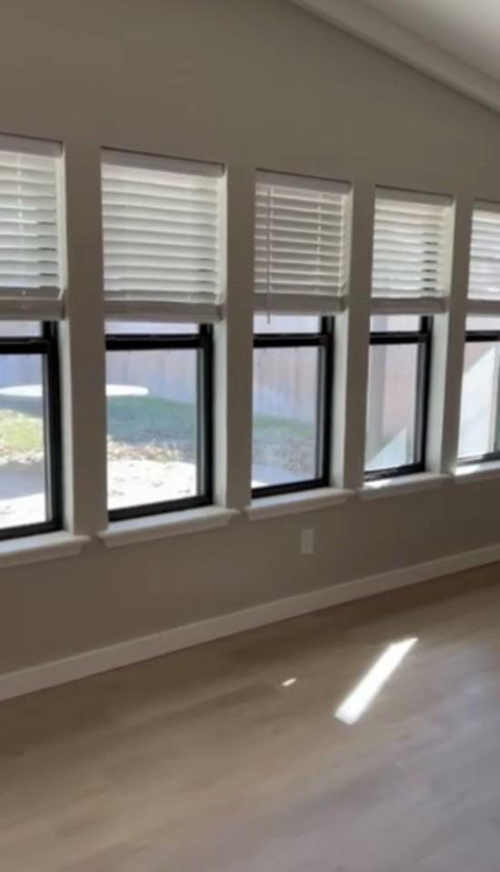 3803 Harmony St - Photo 6 of 14