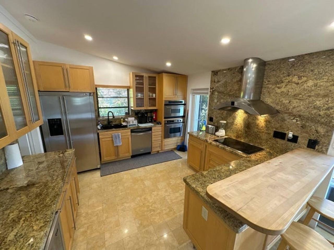 2524 Gulfstream Ln - Photo 3 of 24