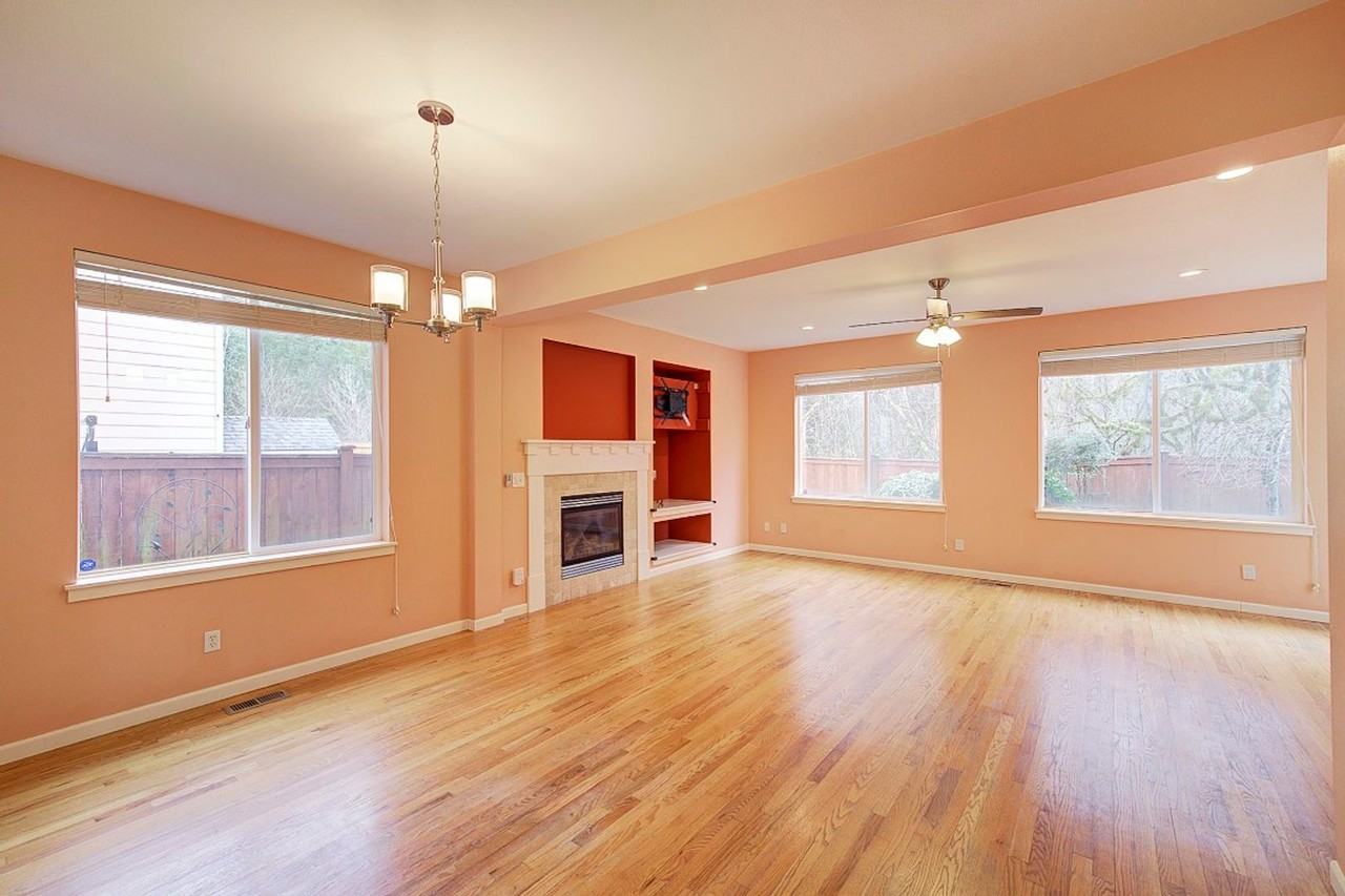 8224 233rd Pl Ne - Photo 7 of 32