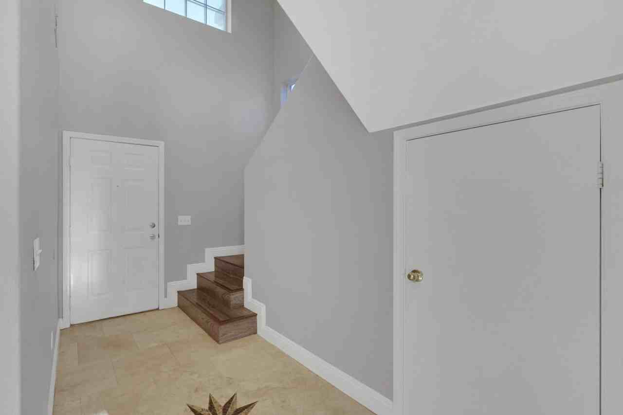 7937 Lovely Pine Pl - Photo 3 of 20