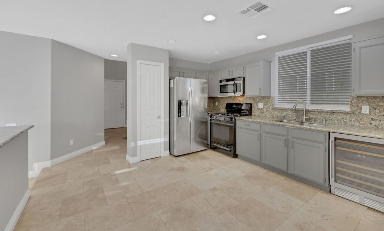 7937 Lovely Pine Pl - Photo 5 of 20