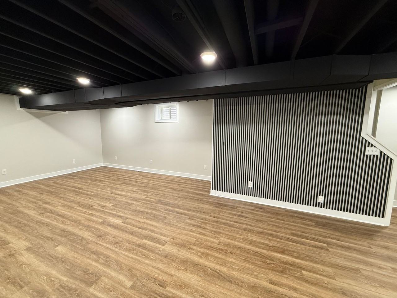 119 Haldeman Ave - Photo 4 of 27