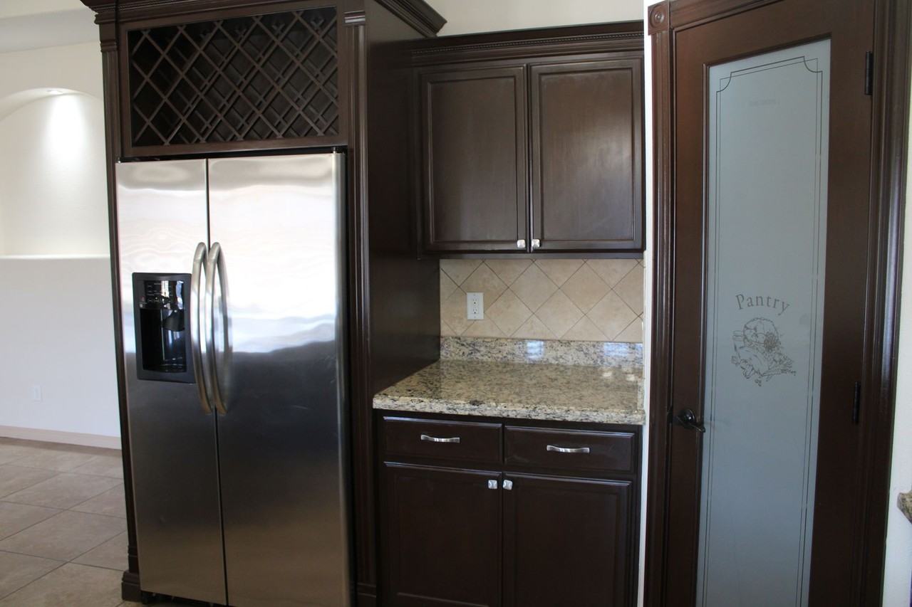 3060 Cascade Point Dr - Photo 7 of 27