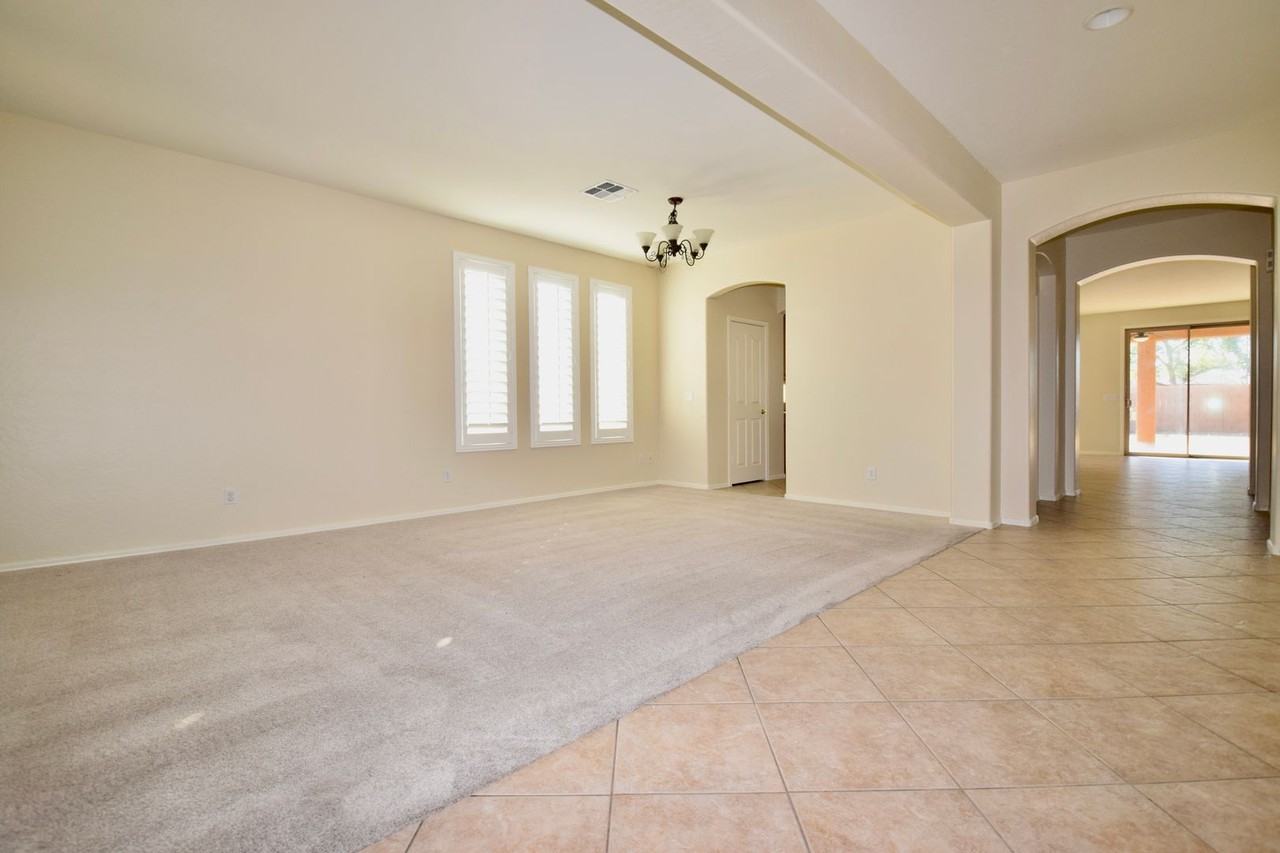 2909 E Country Shadows St - Photo 4 of 29