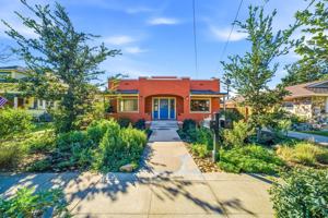 featured image of 314 E Palmyra Ave