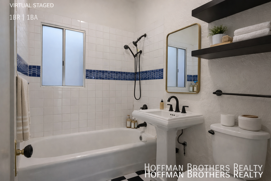 1173 N Ardmore Ave #5 - Photo 4 of 5