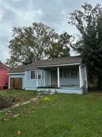 featured image of 3475 Hollywood St #1