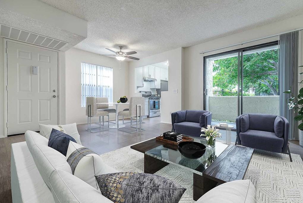 Esplanade - Photo 5 of 36