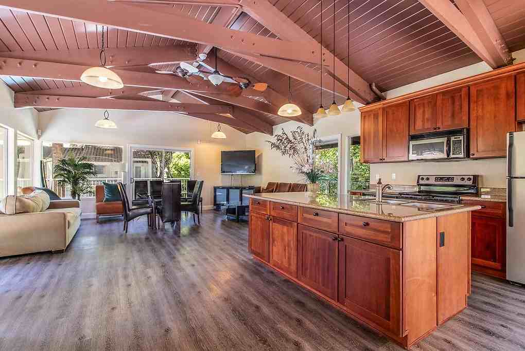 Marina Cove - Photo 4 of 49