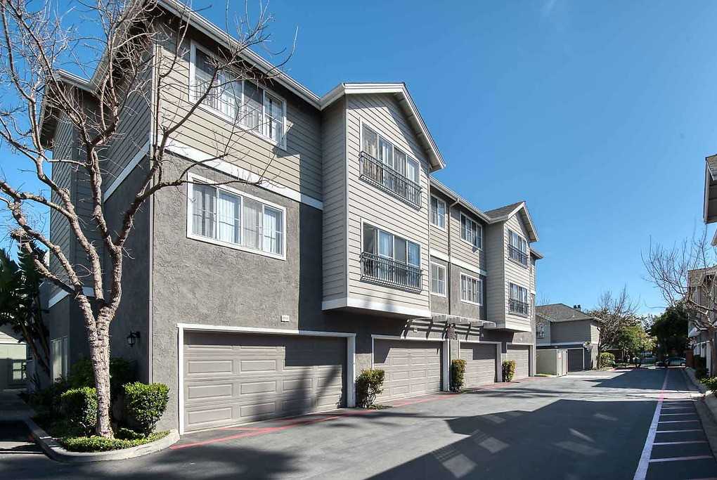 Mariners Place - Photo 5 of 36