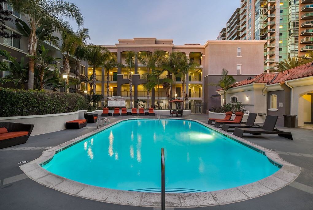 Mirabella - Photo 6 of 39