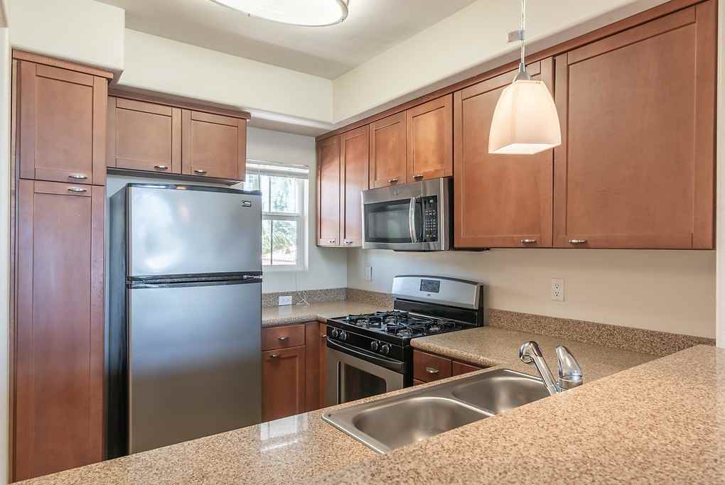 Mirabella - Photo 7 of 39