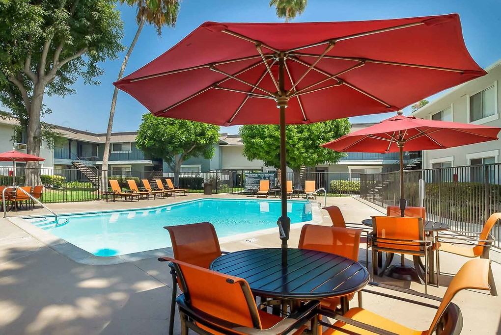 Montejo - Photo 2 of 40