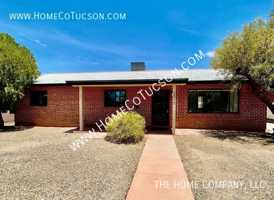 featured image of 3015 E 4th St