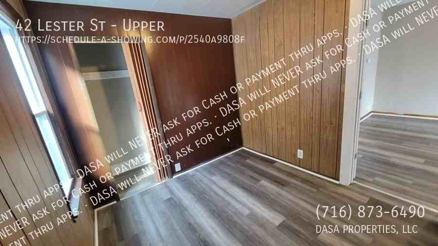 42 Lester St - Photo 5 of 14