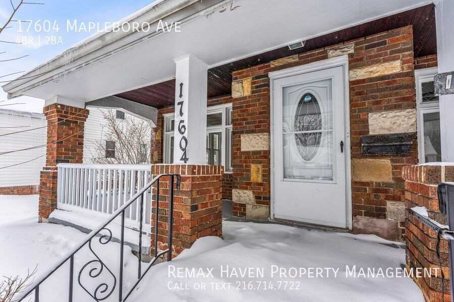 17604 Mapleboro Ave - Photo 3 of 34