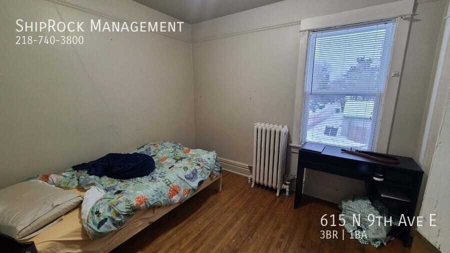 615 N 9th Ave E - Photo 2 of 7