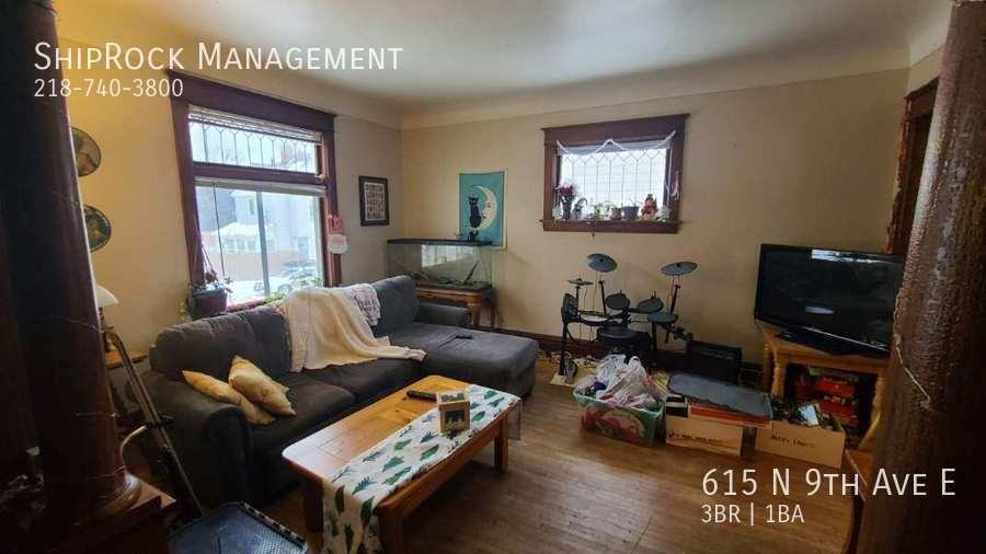 615 N 9th Ave E - Photo 6 of 7