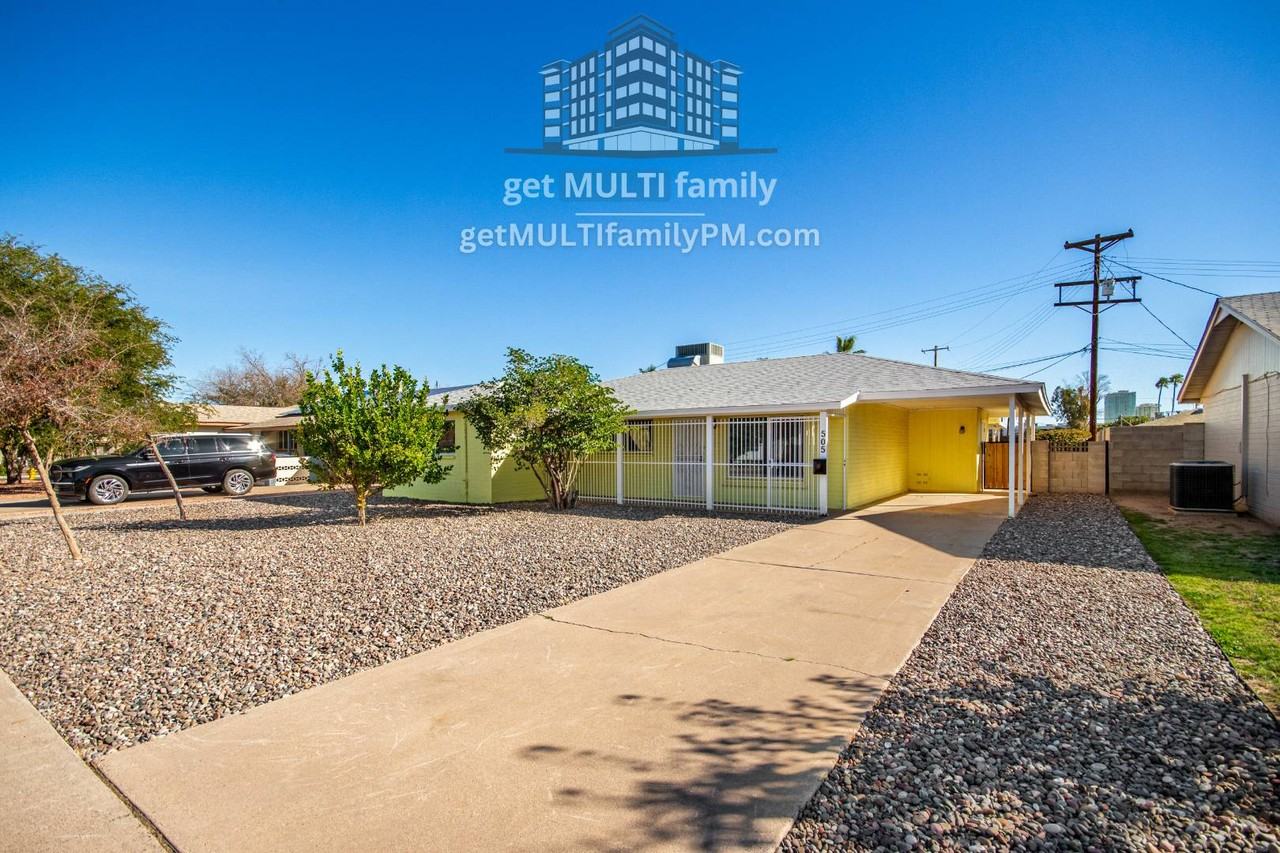 505 S Margo Dr - Photo 3 of 32