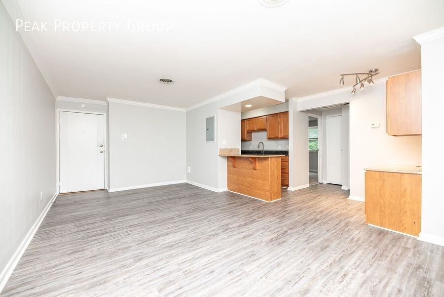 3336 Jefferson Ave #27 - Photo 2 of 13