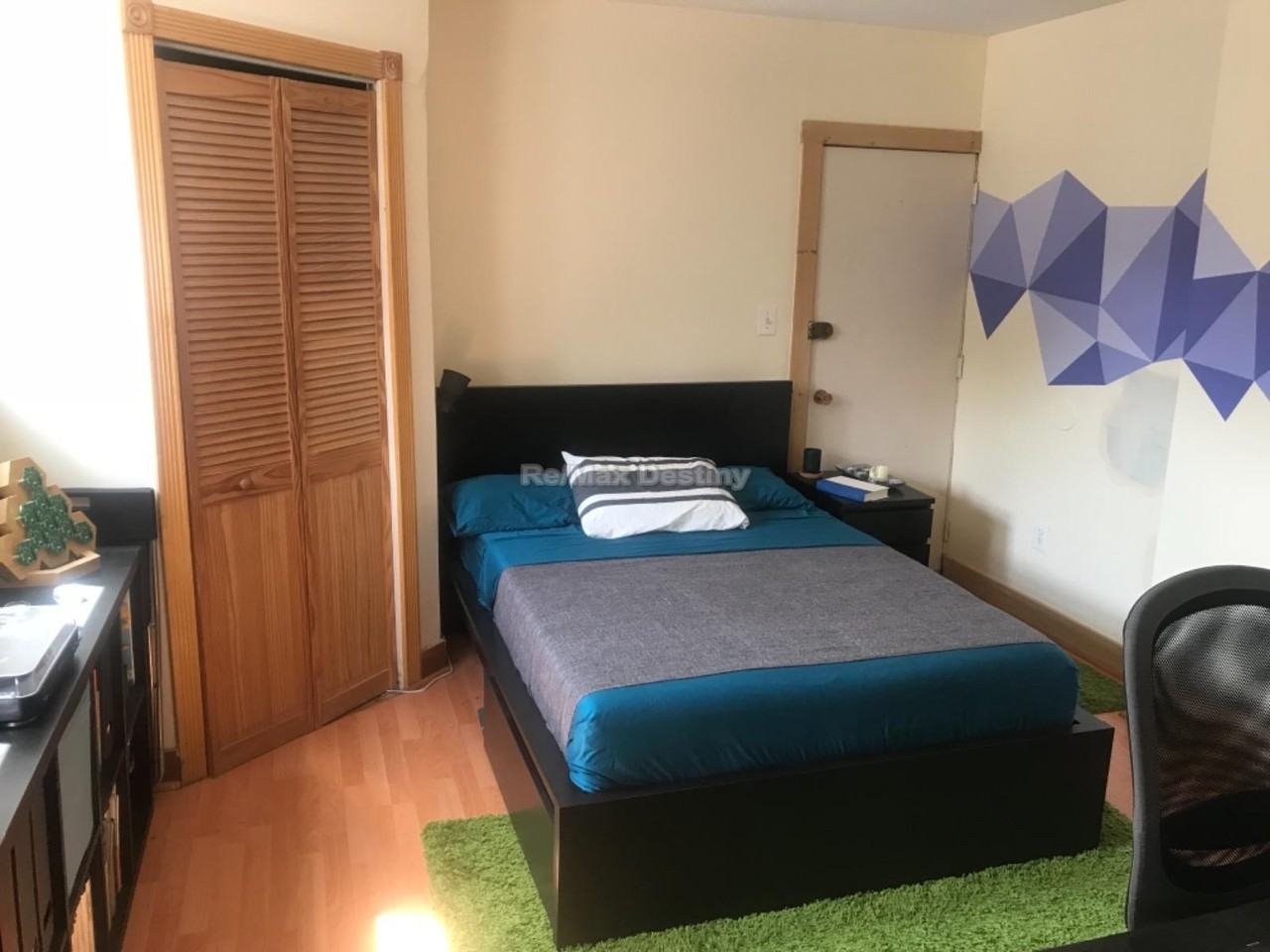 13 Andrew St #1 - Photo 7 of 18