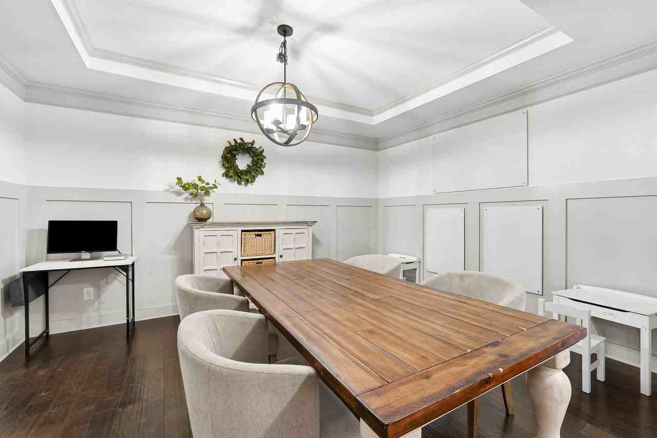 212 Man O War Ct #NA - Photo 5 of 22