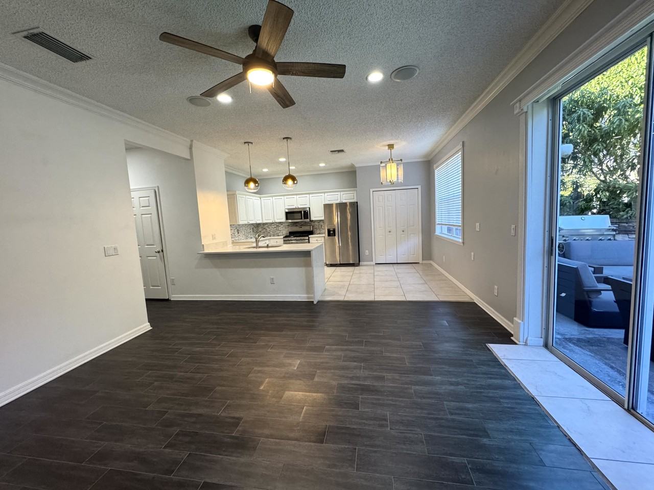 7237 Bellingham Oaks Blvd #NA - Photo 6 of 29