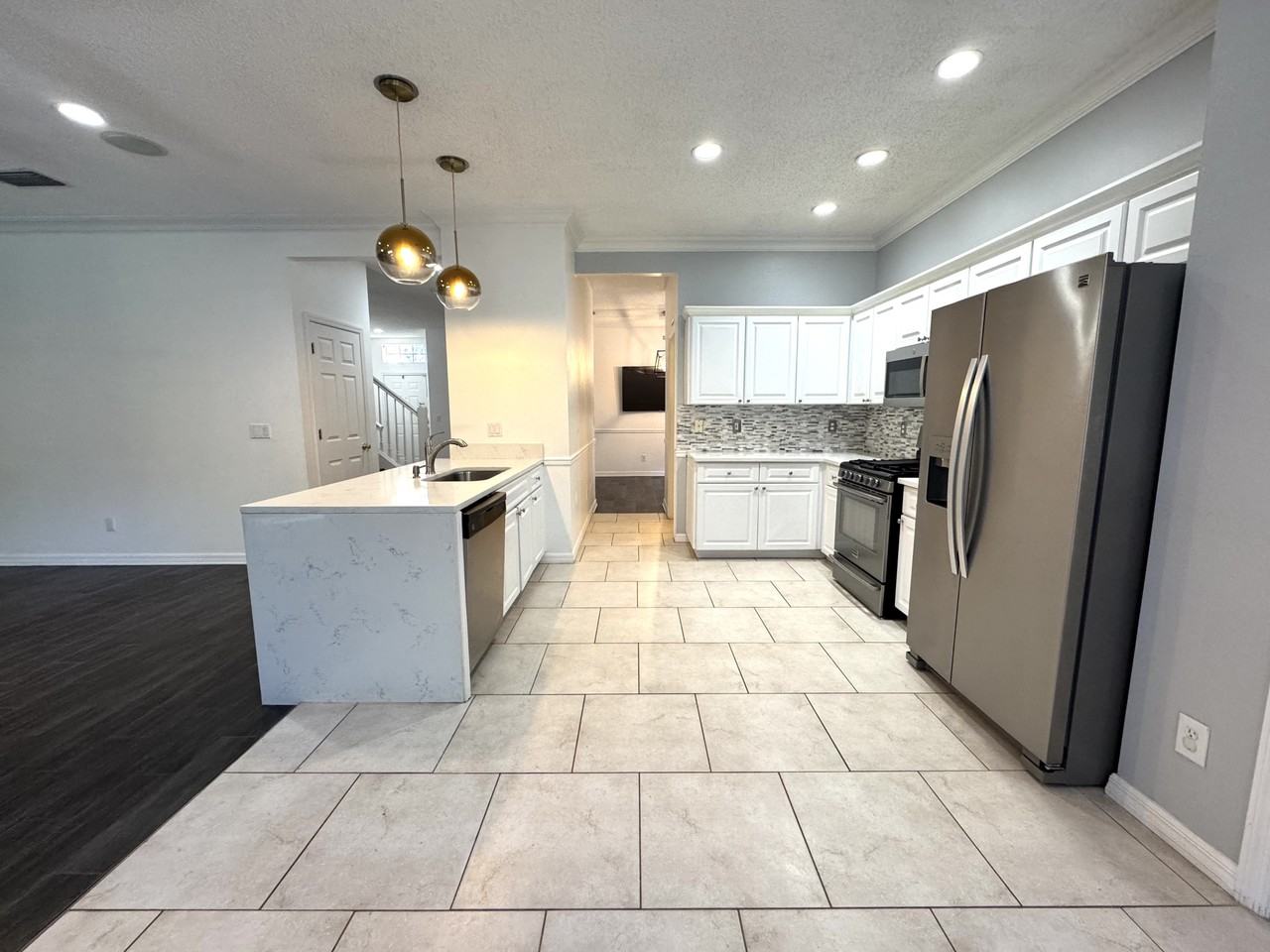 7237 Bellingham Oaks Blvd #NA - Photo 7 of 29