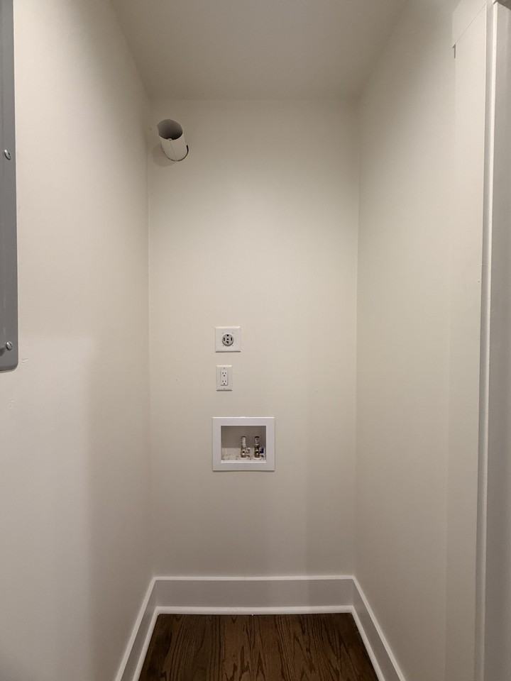 3211 Bull St #A - Photo 6 of 25