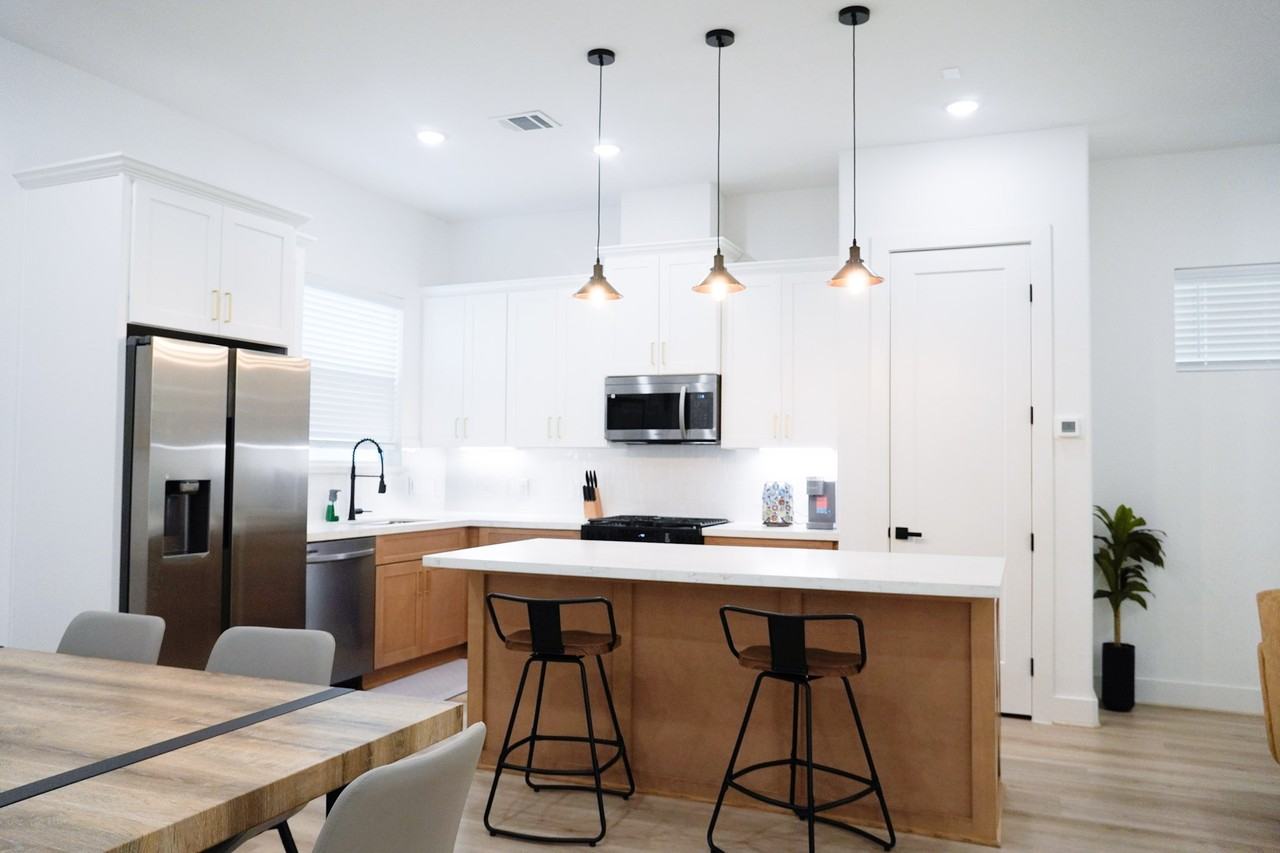 2706 Cochran St #1 - Photo 3 of 19