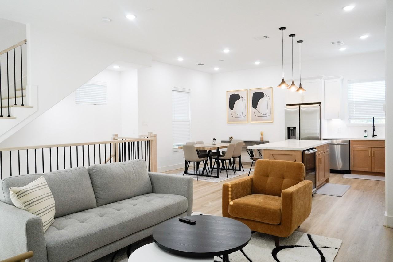 2706 Cochran St #1 - Photo 5 of 19