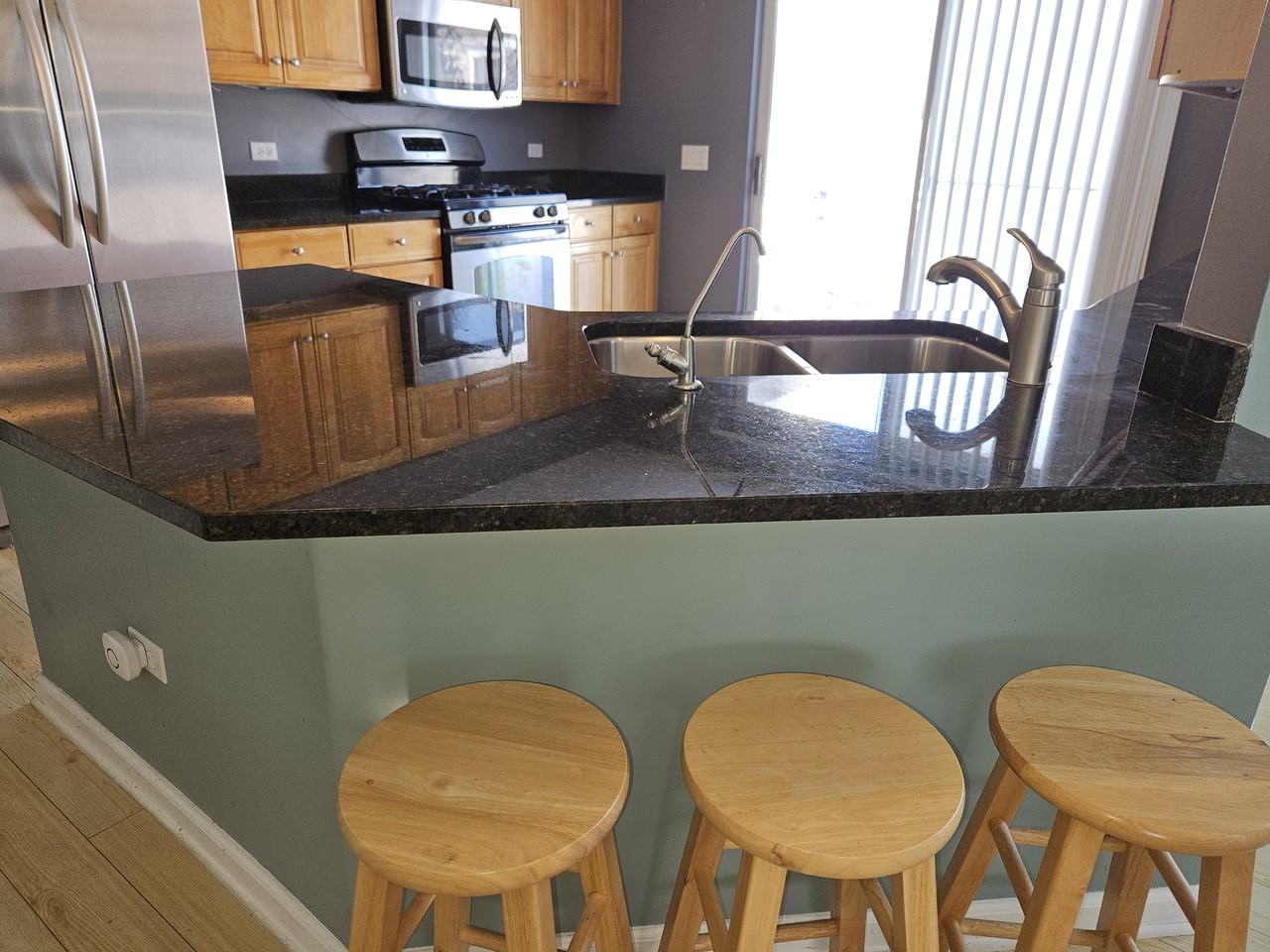 157 Concord Ln - Photo 4 of 13