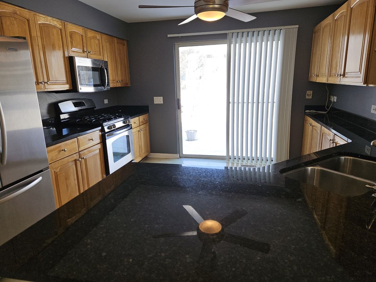 157 Concord Ln - Photo 5 of 13