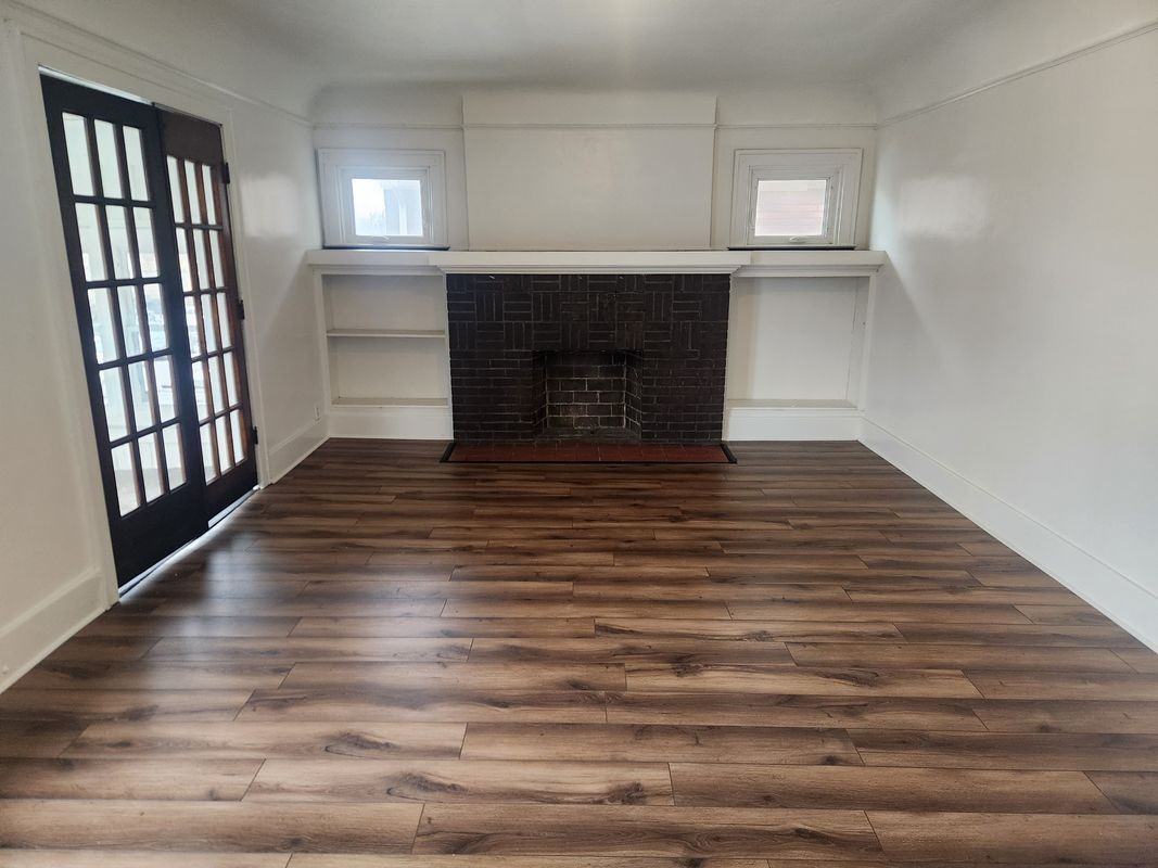 2004 Central St - Photo 3 of 12