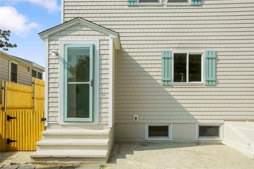 333 Riverside St - Photo 2 of 35