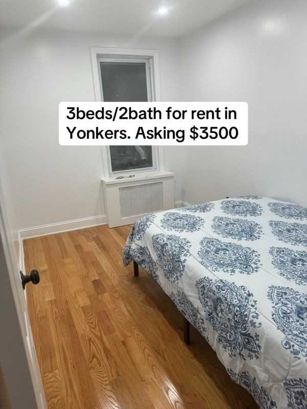 39 Spruce St ##1 - Photo 2 of 7