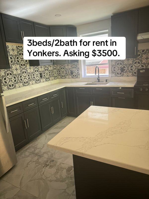 39 Spruce St ##1 - Photo 3 of 7