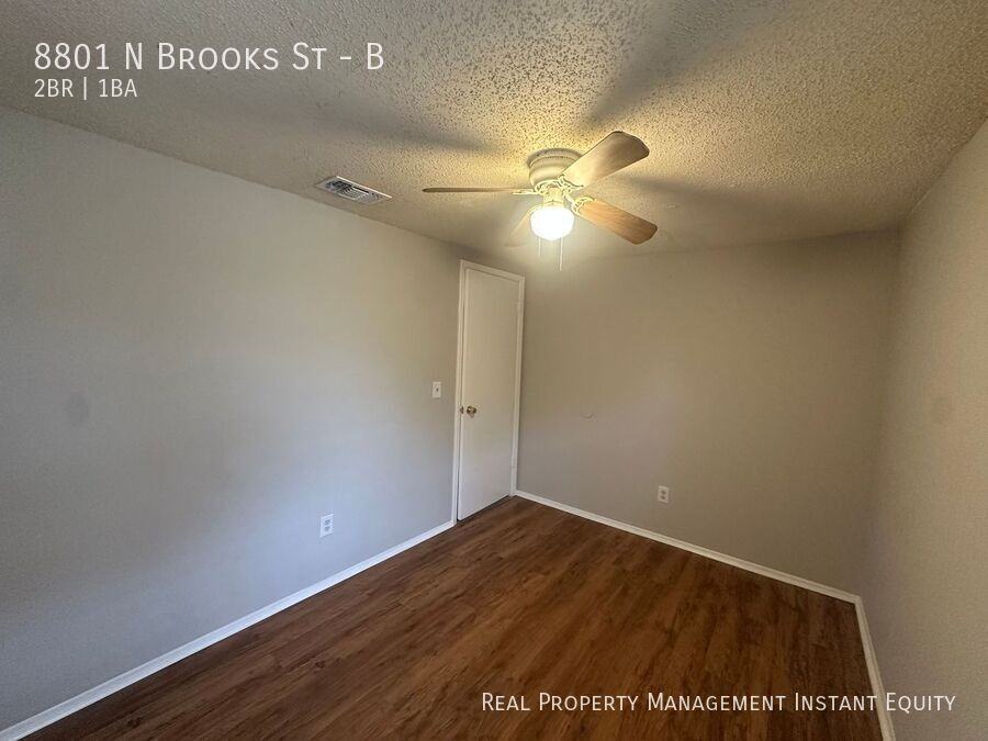 8801 N Brooks St #B - Photo 6 of 10