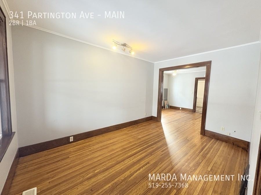 341 Partington Ave #MAIN - Photo 2 of 32