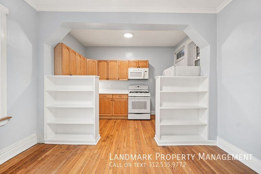 2611 N Dayton St #1 - Photo 7 of 17