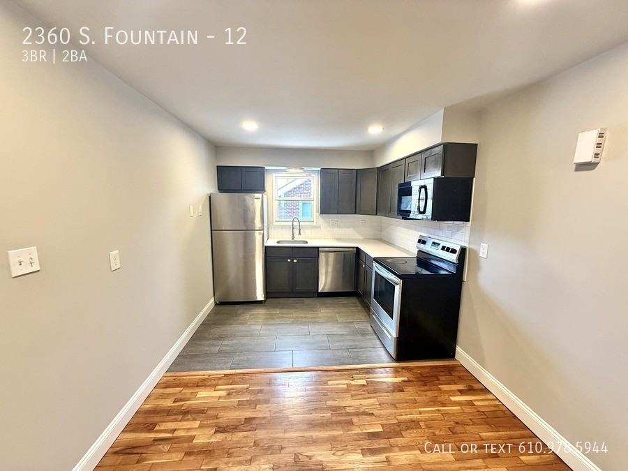 2360 S Fountain St #12 - Photo 3 of 15