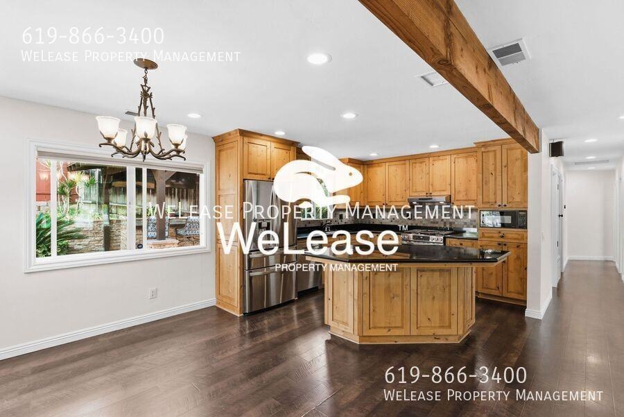 1582 Conway Dr - Photo 4 of 25