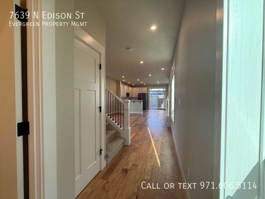 7639 N Edison St - Photo 6 of 43