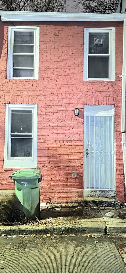 120 S Carlton St - Photo 6 of 6