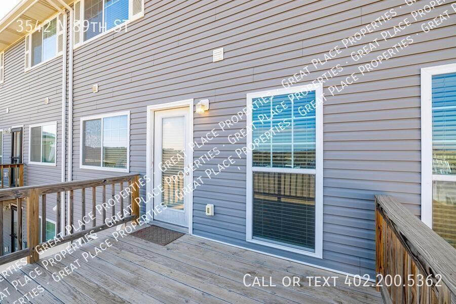 3542 N 89th St - Photo 4 of 50