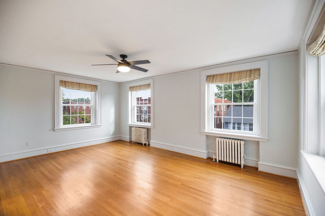 821 Brandon Ave #6 - Photo 7 of 29